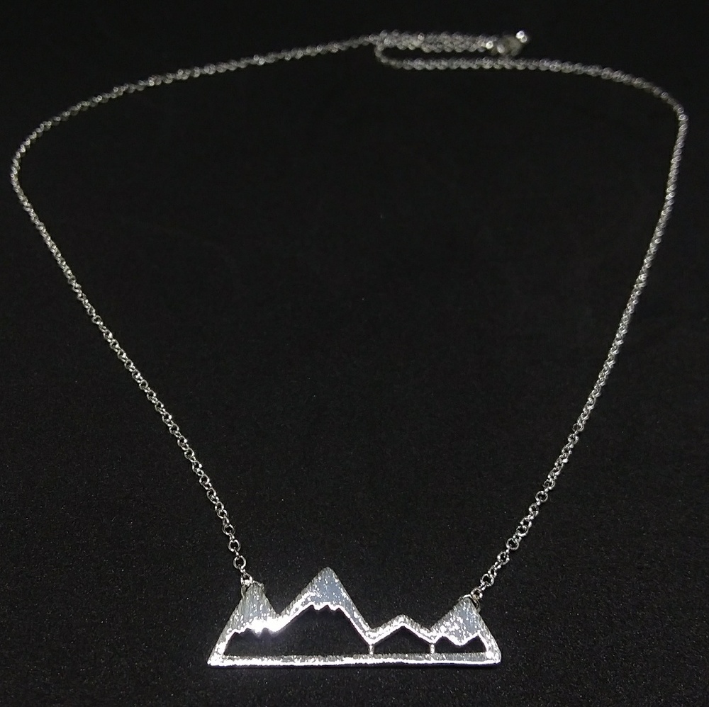Silver Tone Snowy Mountain Necklace